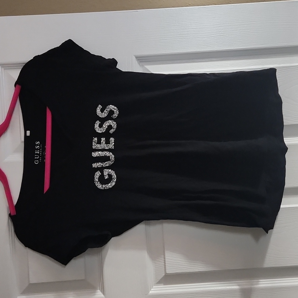 Guess t shirt